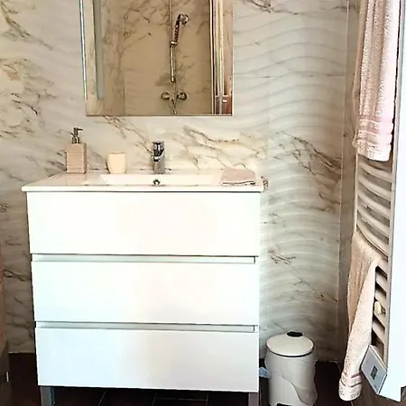 Agreable Dans Le Maquis 3*